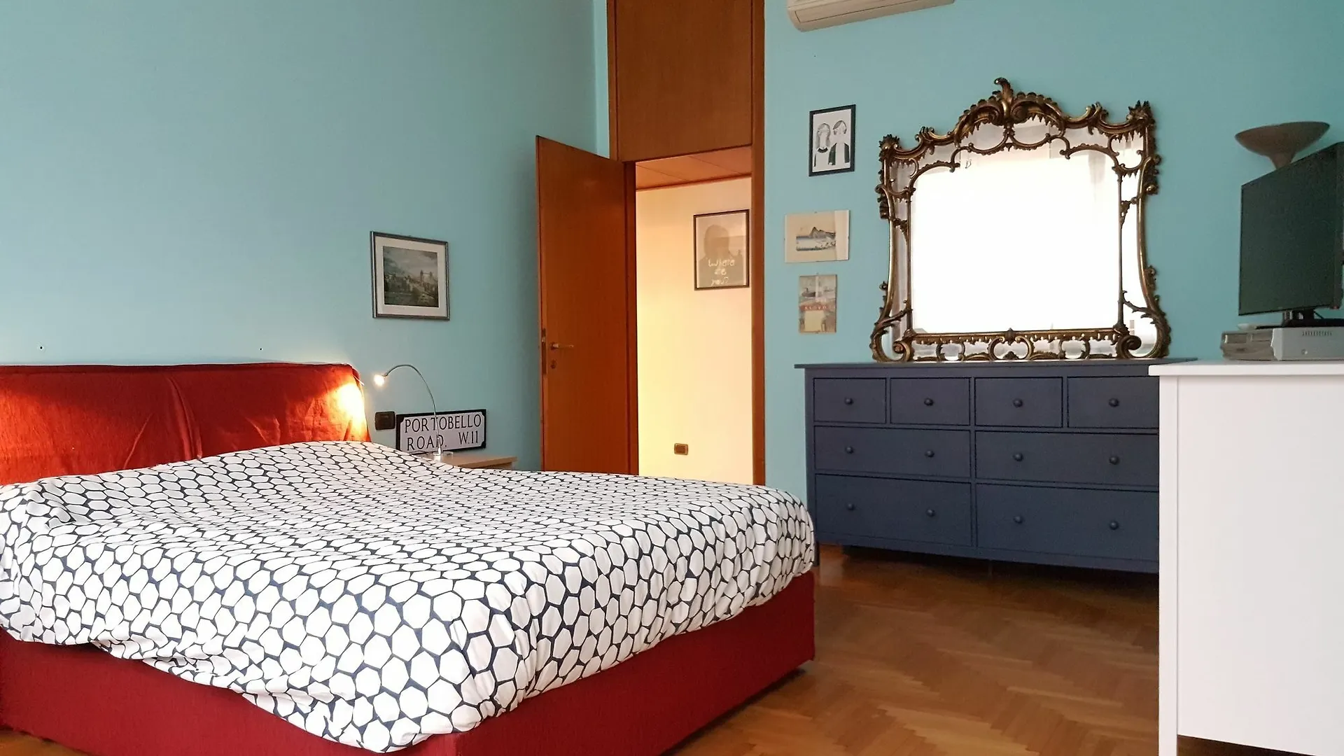 Sant' Ambrogio Apartment - San Vittore Milan Italy
